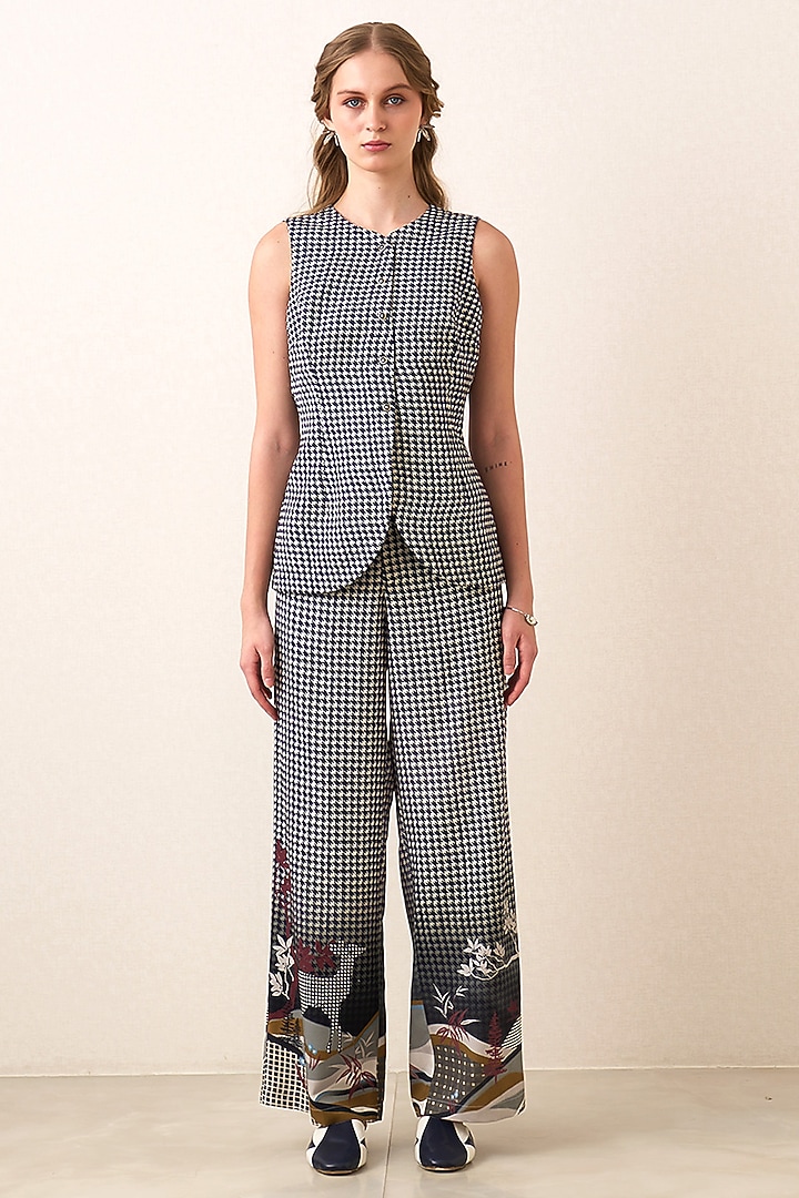 Multicoloured Tencel Twill Printed Pants by Ranna Gill at Pernia's Pop Up Shop