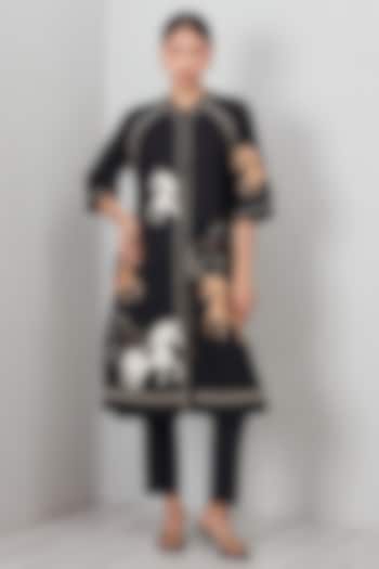 Black Viscose Linen Printed & Embroidered Tunic by Ranna Gill at Pernia's Pop Up Shop