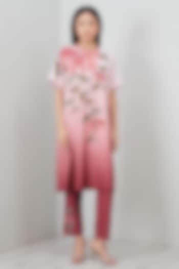 Ombre Pink Poly Crinkle Printed & Embroidered Tunic Set by Ranna Gill at Pernia's Pop Up Shop