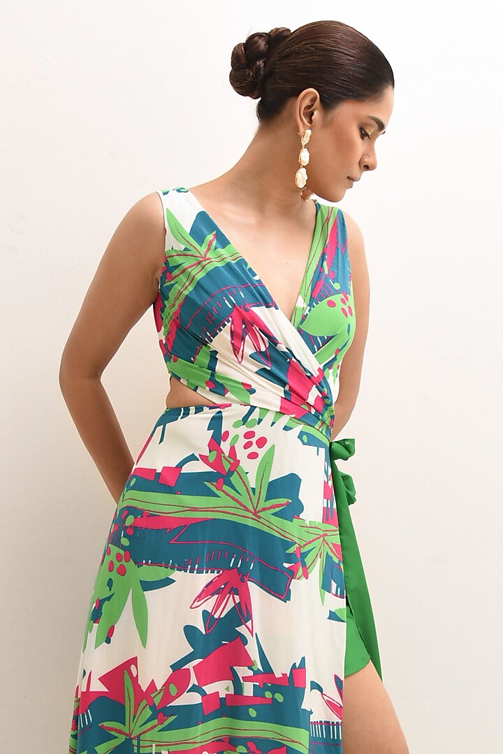 White Organza Floral Printed Draped Vacation Dress by Rimi Nayak at Pernia's Pop Up Shop