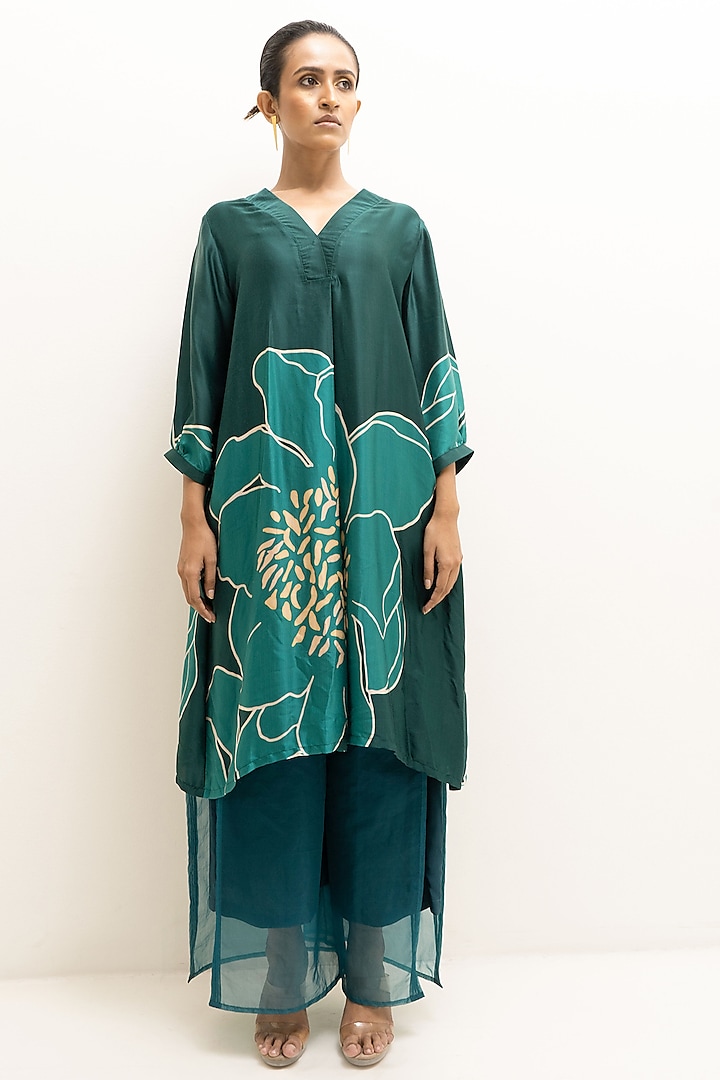 Green Modal Satin Floral Printed Kurta Set by Rimi Nayak