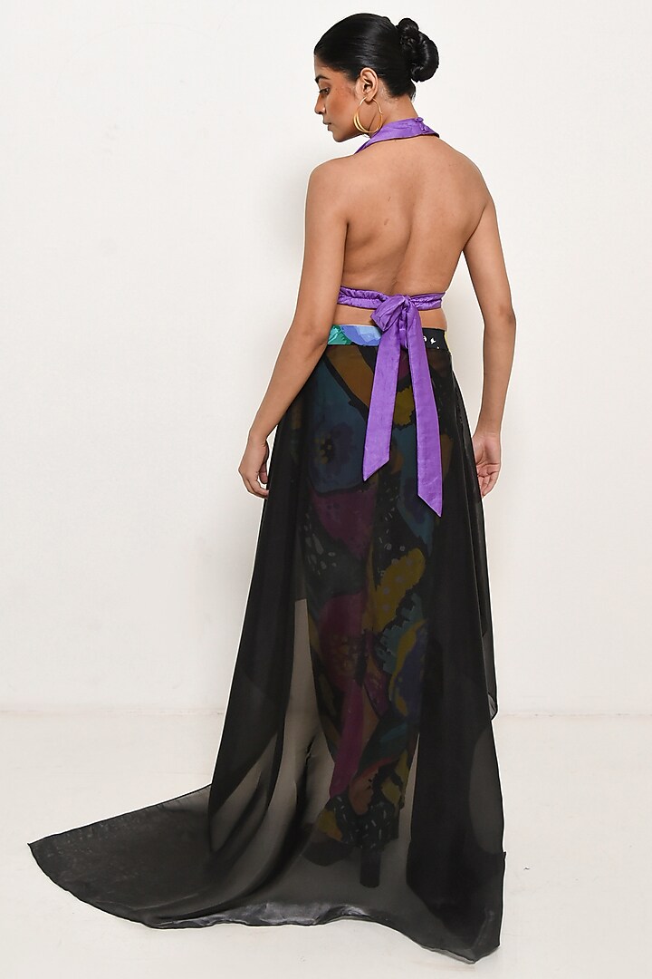 Black Crepe Modal Floral Printed Trousers by Rimi Nayak at Pernia's Pop Up Shop