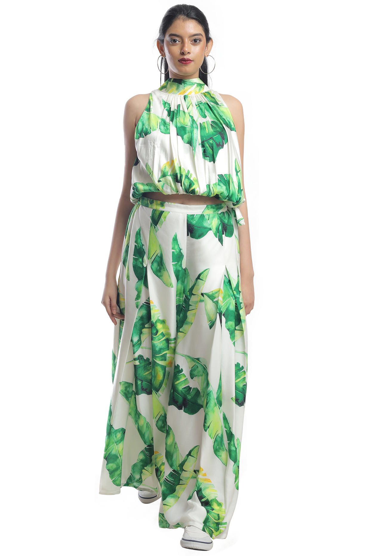 White Printed Co-Ord Set by Rimi Nayak at Pernia's Pop Up Shop