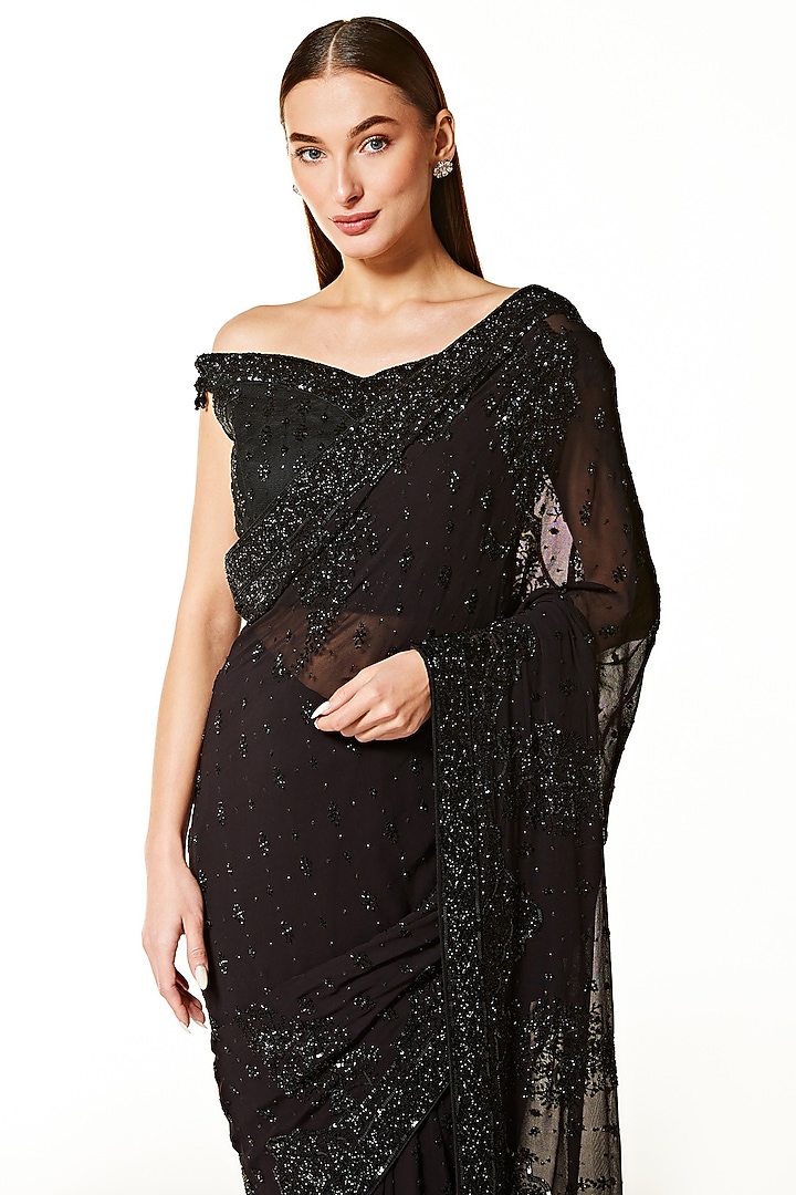 Black Georgette Hand Embroidered Reception Saree Set by Rabani & Rakha at Pernia's Pop Up Shop