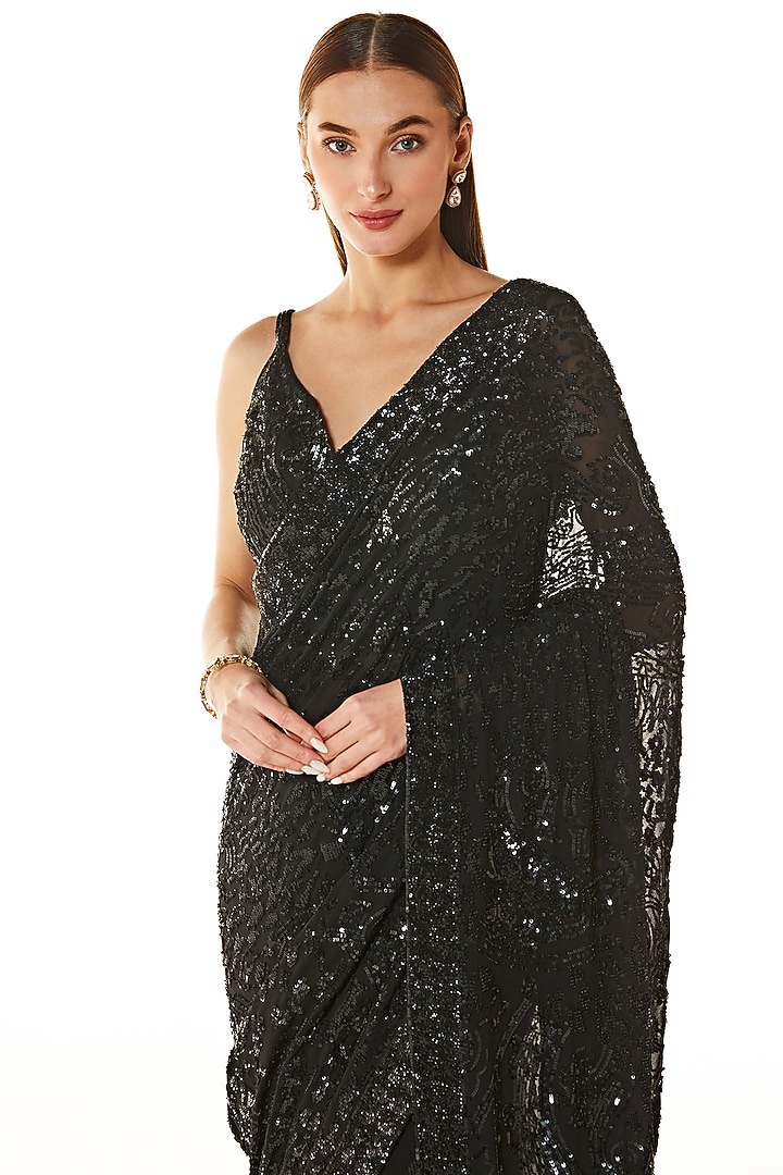 Black Georgette Hand Embroidered Reception Saree Set by Rabani & Rakha at Pernia's Pop Up Shop