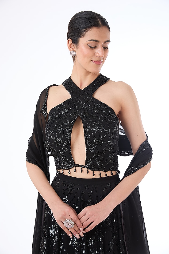 Black Net & Georgette Hand Embroidered Bridal Lehenga Set by Rabani & Rakha at Pernia's Pop Up Shop