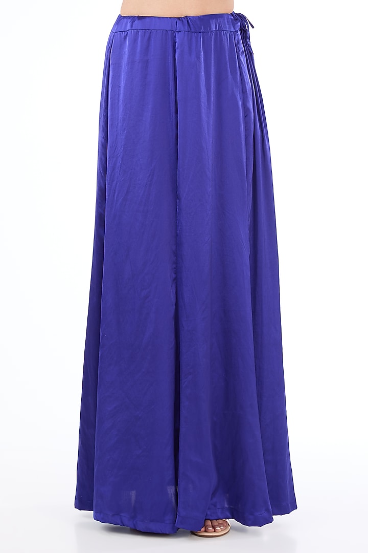 Indigo Blue Georgette & Net Hand Embroidered Reception Lehenga Saree Set by Rabani & Rakha at Pernia's Pop Up Shop