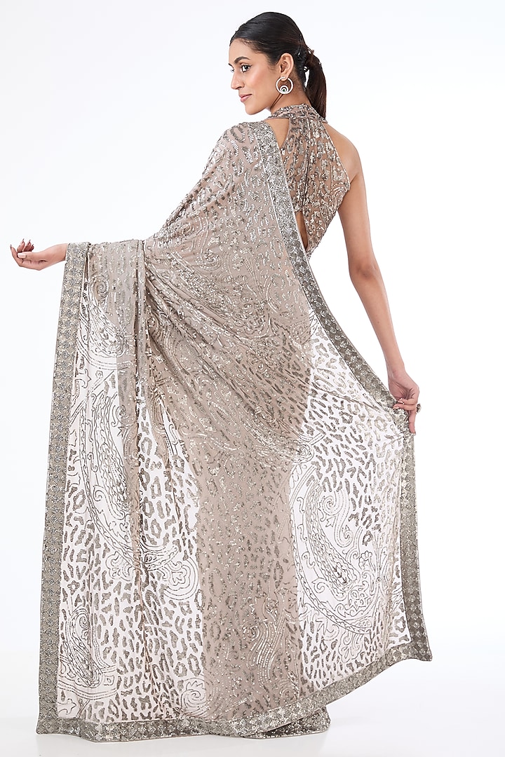 Grey Georgette Hand Embroidered Reception Saree Set by Rabani & Rakha at Pernia's Pop Up Shop