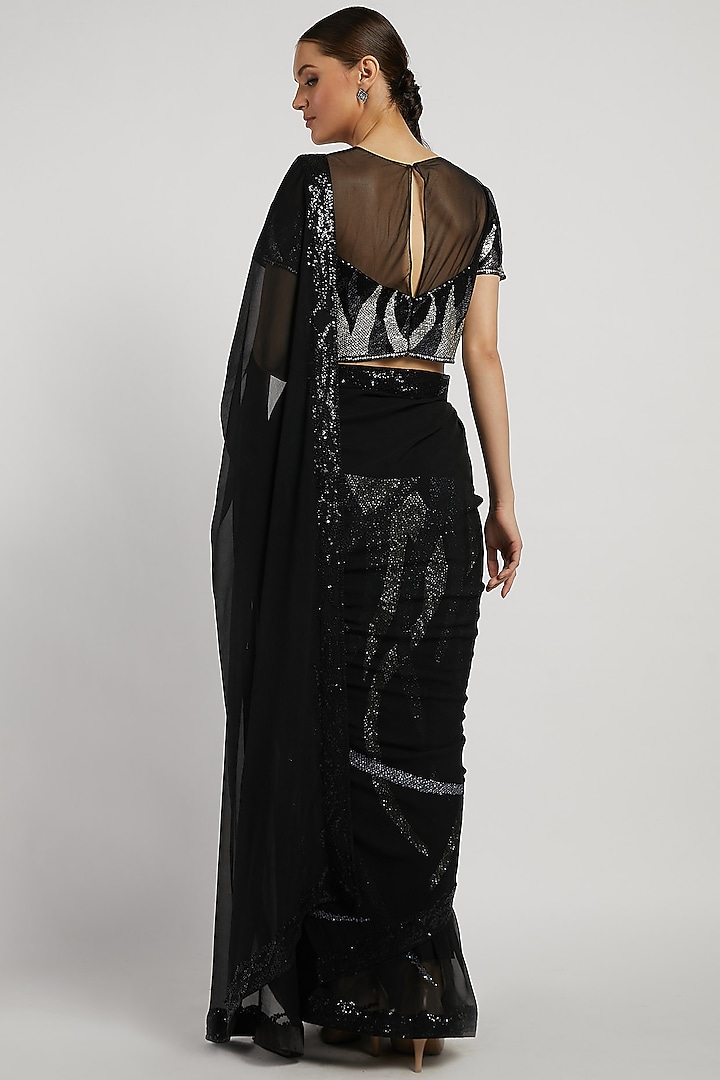 Black Hand Embroidered Reception Saree Set by Rabani & Rakha at Pernia's Pop Up Shop