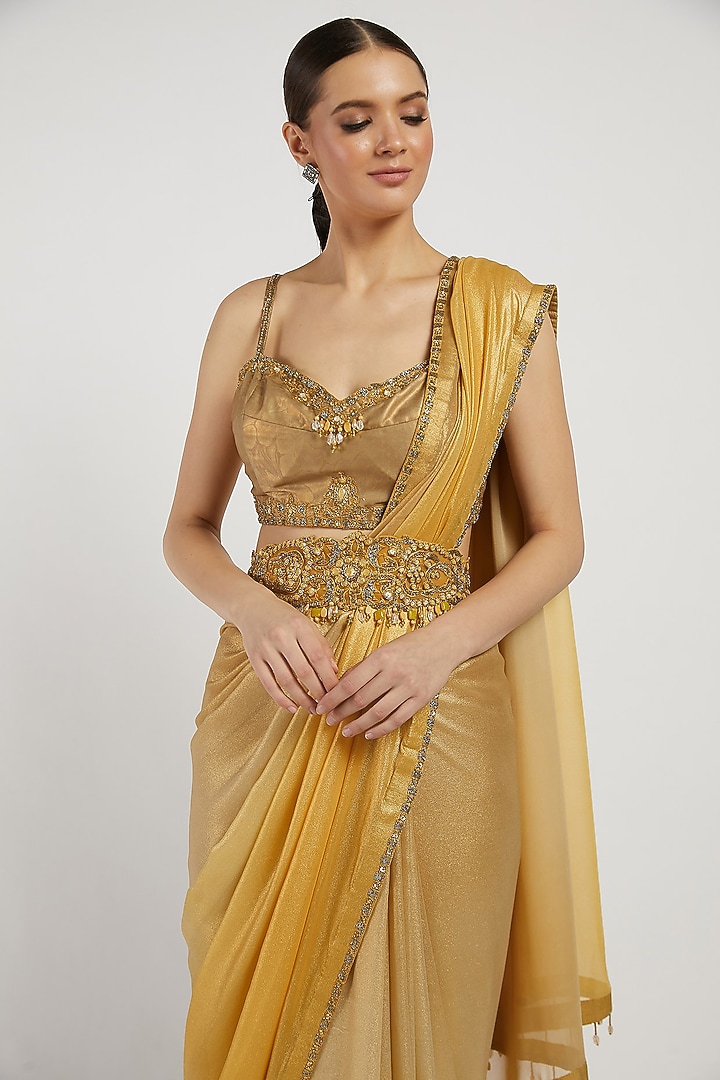Gold Hand Embroidered Reception Saree Set by Rabani & Rakha at Pernia's Pop Up Shop