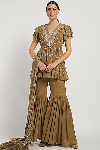 Gold Shimmer Georgette Gharara Set by Rabani & Rakha
