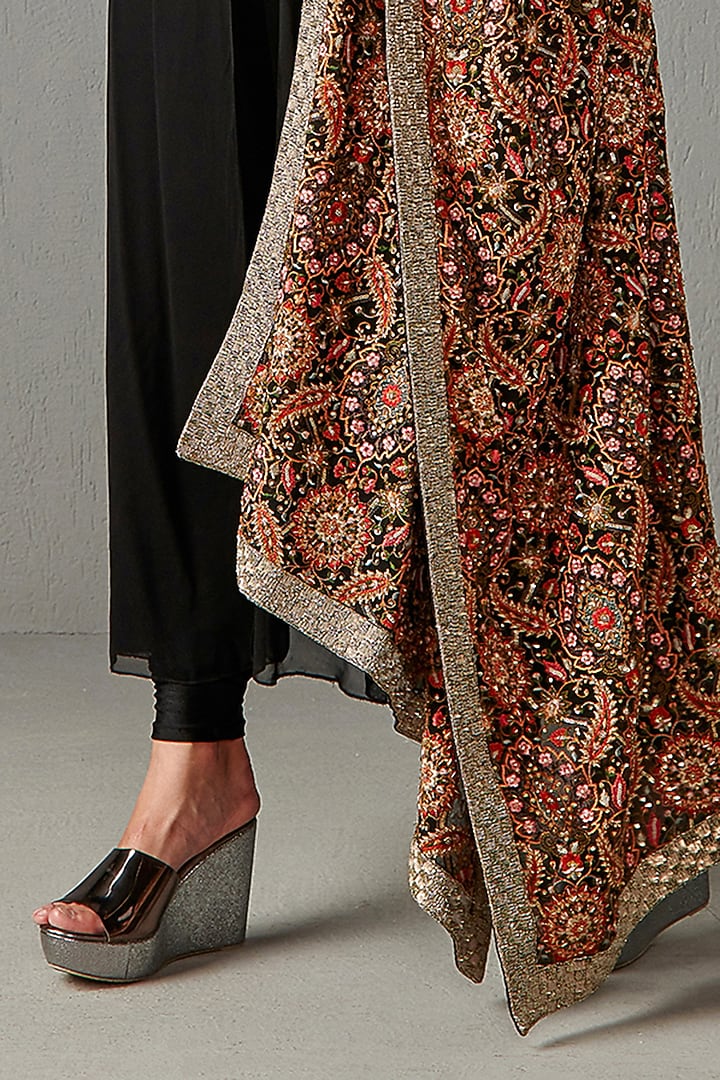 Black Georgette Kurta Set by Rabani & Rakha at Pernia's Pop Up Shop