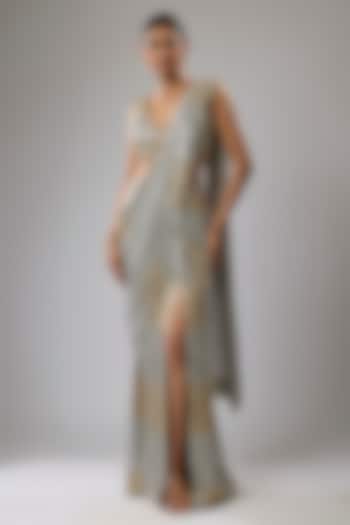 Grey Georgette Sequins Embroidered Pre-Stitched Skirt Reception Saree Set by Rabani & Rakha at Pernia's Pop Up Shop