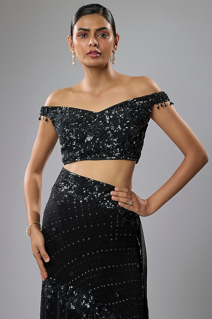 Black Georgette Hand Embroidered Reception Saree Set by Rabani & Rakha at Pernia's Pop Up Shop