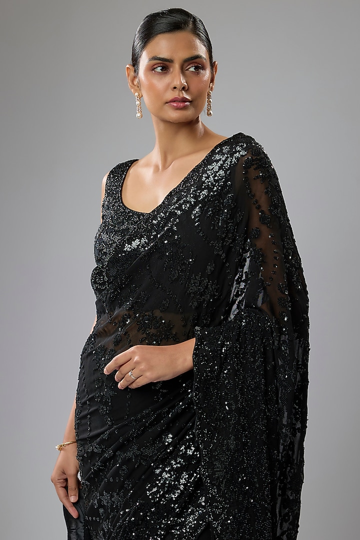 Black Georgette Hand Embroidered Reception Saree Set by Rabani & Rakha at Pernia's Pop Up Shop