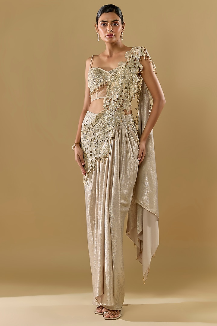 Gold Shimmer Georgette Sequins Embroidered Pre-Stitched Skirt Reception Saree Set by Rabani & Rakha at Pernia's Pop Up Shop