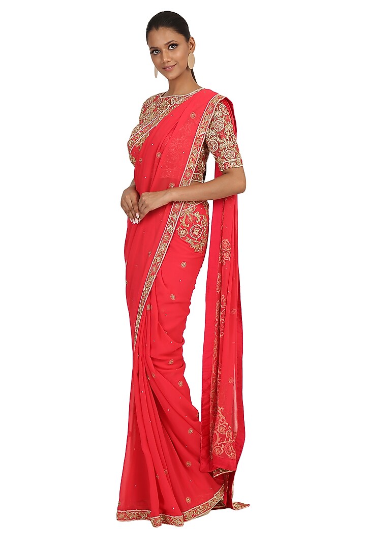 Melon Red Foil Georgette Hand Embroidered Reception Saree Set by Rabani & Rakha at Pernia's Pop Up Shop