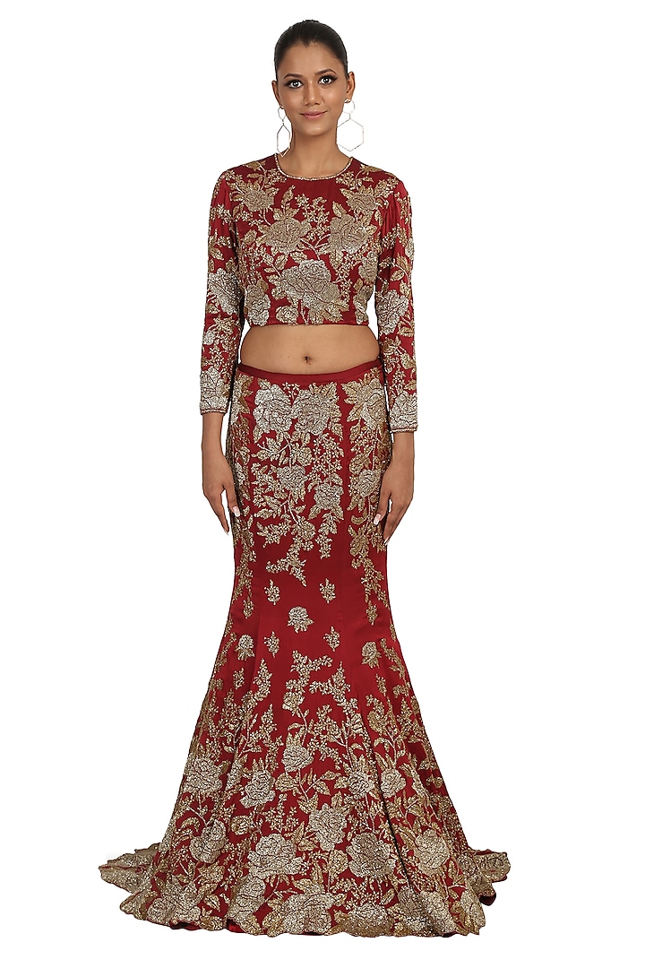 Maroon Embroidered Bridal Lehenga Set by Rabani & Rakha at Pernia's Pop Up Shop