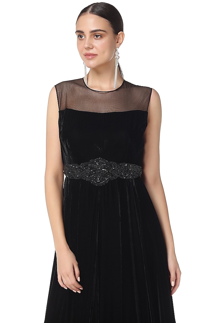 Black Hand Embroidered Wedding Gown by Rabani & Rakha at Pernia's Pop Up Shop