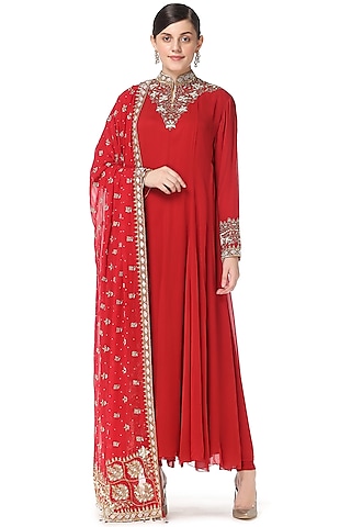 Red Embroidered Kurta Set by Rabani & Rakha