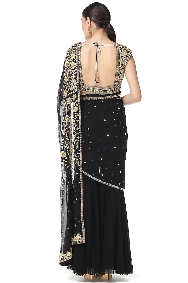 Black Hand Embroidered Gharara Set by Rabani & Rakha at Pernia's Pop Up Shop