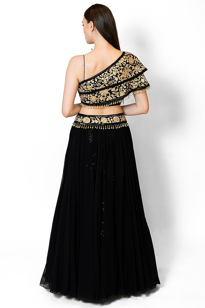 Black Georgette & Chiffon Embroidered Wedding Lehenga Set by Rabani & Rakha at Pernia's Pop Up Shop