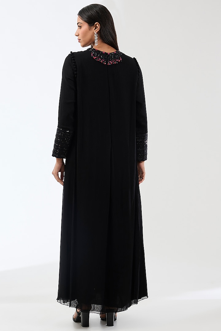 Black Georgette Hand Embroidered Kurta Set by Rabani & Rakha at Pernia's Pop Up Shop