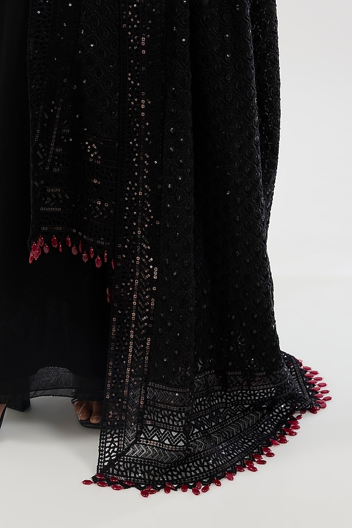 Black Georgette Hand Embroidered Kurta Set by Rabani & Rakha at Pernia's Pop Up Shop