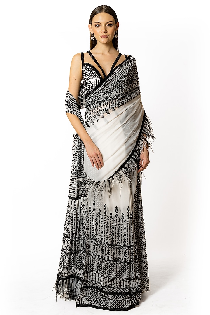 Ivory Georgette Thread Embroidered Pre-Stitched Reception Saree Set by Rabani & Rakha at Pernia's Pop Up Shop