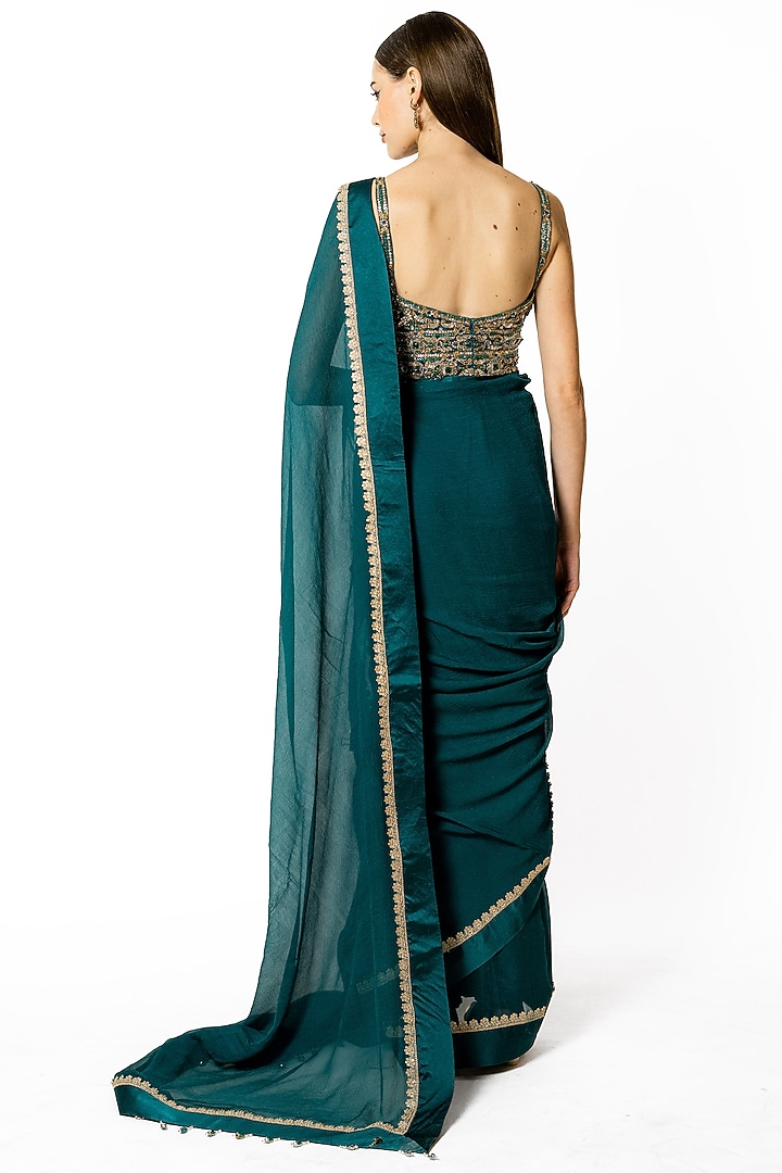 Peacock Green Chiffon Wedding Saree Set by Rabani & Rakha at Pernia's Pop Up Shop