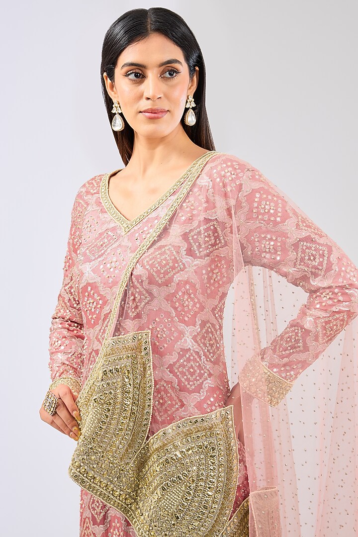 Pink Bandhani Hand Embroidered Kurta Set by Rabani & Rakha at Pernia's Pop Up Shop