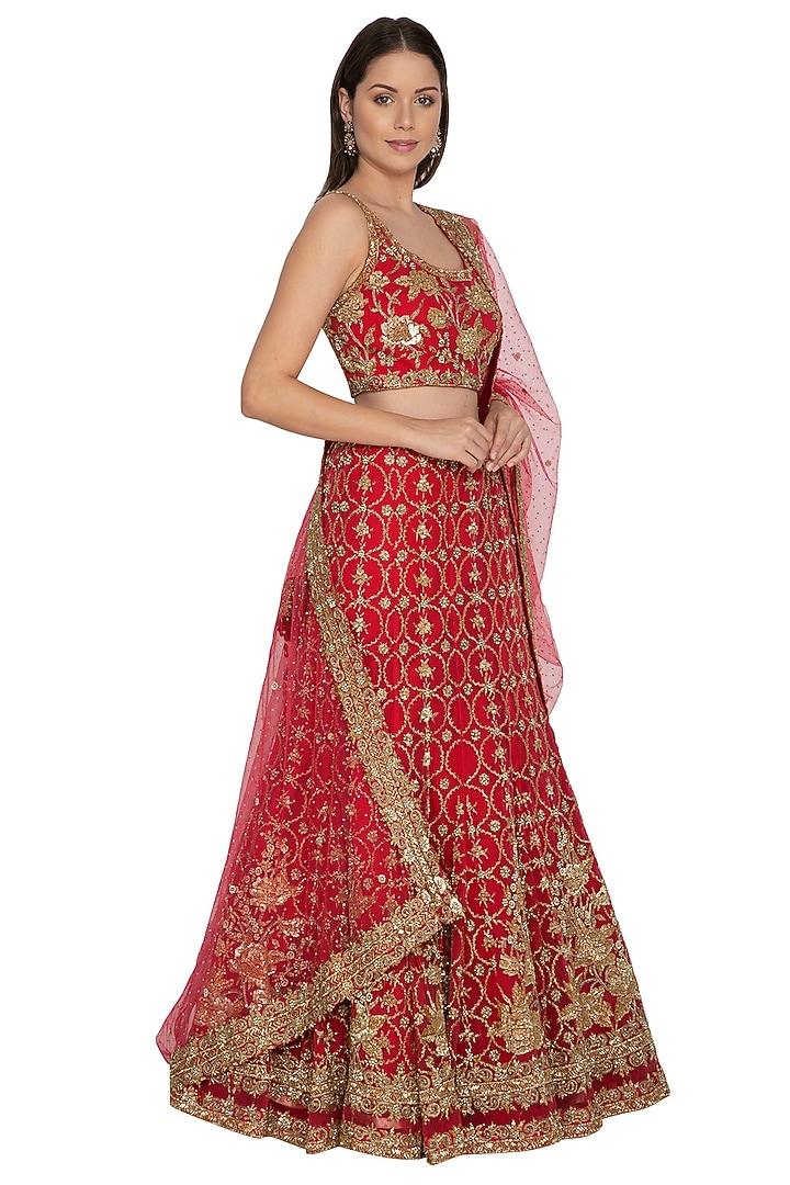Red Embroidered Net Bridal Lehenga Set by Rabani & Rakha at Pernia's Pop Up Shop