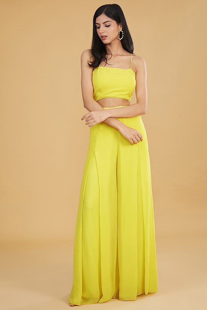 Yellow Georgette & Net Box Pleated Palazzo Pant Set by Rabani & Rakha at Pernia's Pop Up Shop