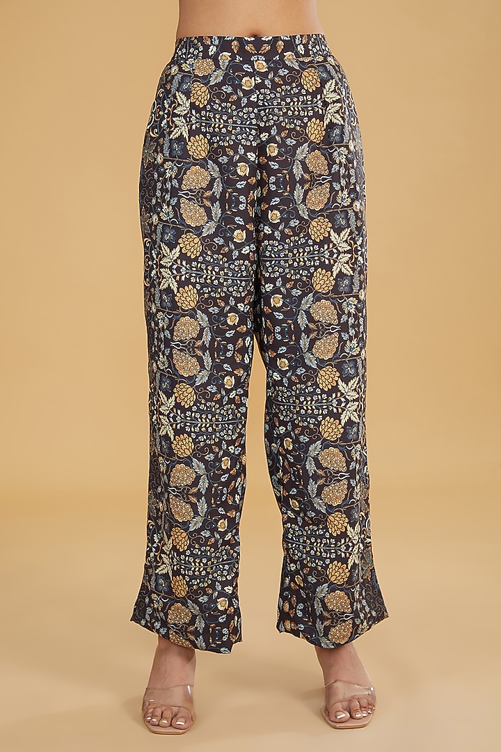 Black & Grey Georgette Printed Co-Ord Set by Rabani & Rakha at Pernia's Pop Up Shop