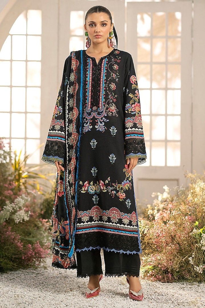 Black Cotton Beadwork & Digital Printed Kurta Set by RINESSA at Pernia's Pop Up Shop