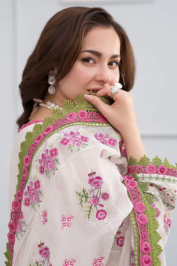 Ivory Cotton Sequins Embroidered Kurta Set by RINESSA at Pernia's Pop Up Shop