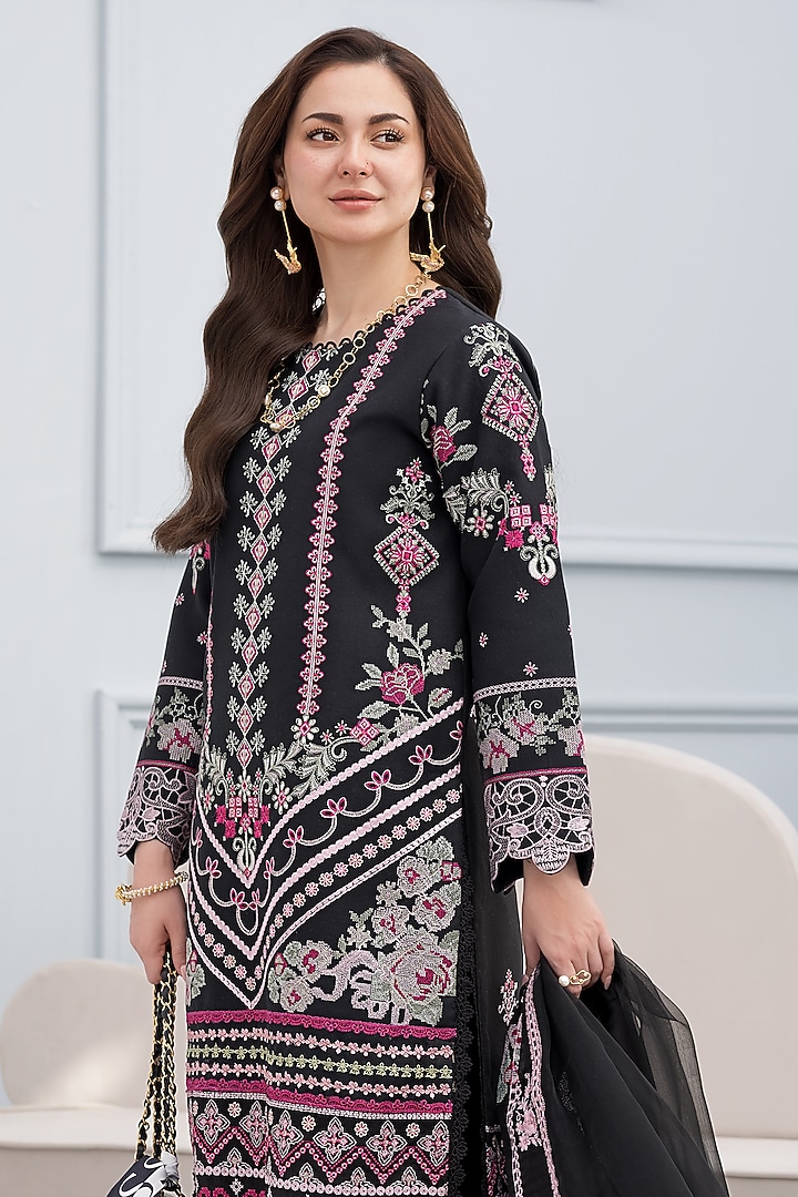 Black Cotton Lace Embroidered Kurta Set by RINESSA at Pernia's Pop Up Shop