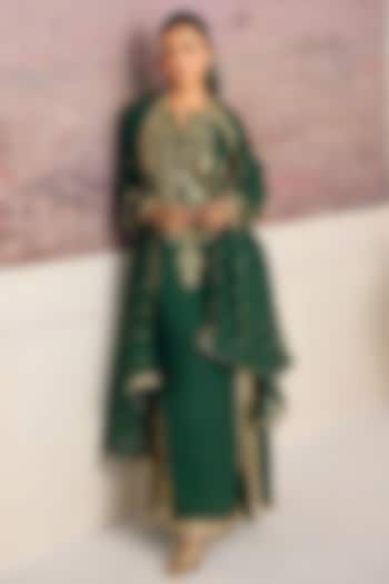 Emerald Green Modal Satin Thread Work Kurta Set by RINESSA at Pernia's Pop Up Shop