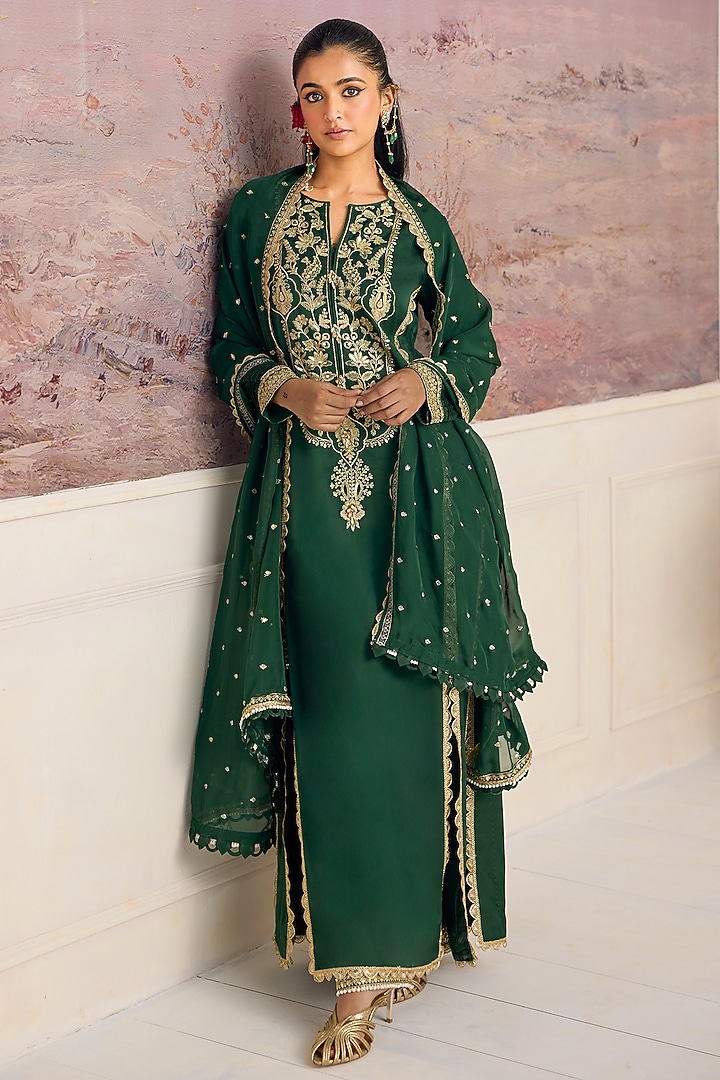 Emerald Green Modal Satin Thread Work Kurta Set by RINESSA at Pernia's Pop Up Shop