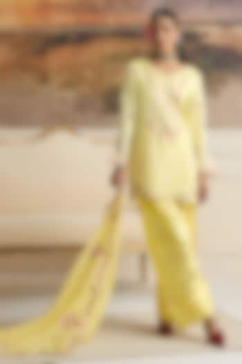 Yellow Modal Satin Thread Work Kurta Set by RINESSA at Pernia's Pop Up Shop