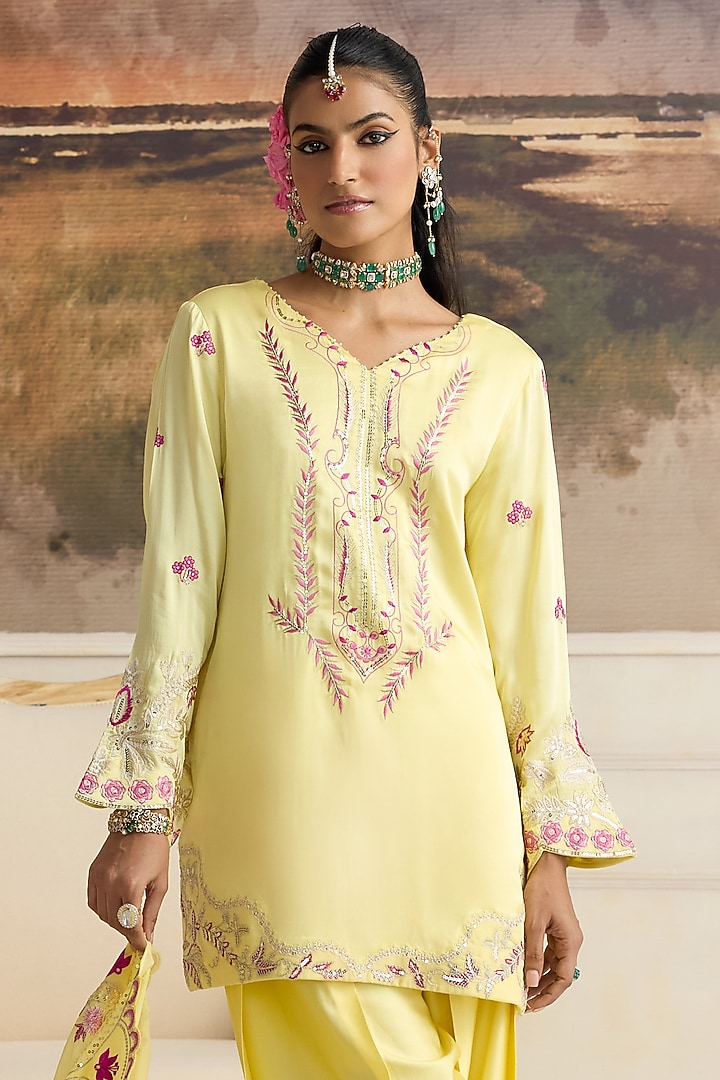 Yellow Modal Satin Thread Work Kurta Set by RINESSA at Pernia's Pop Up Shop
