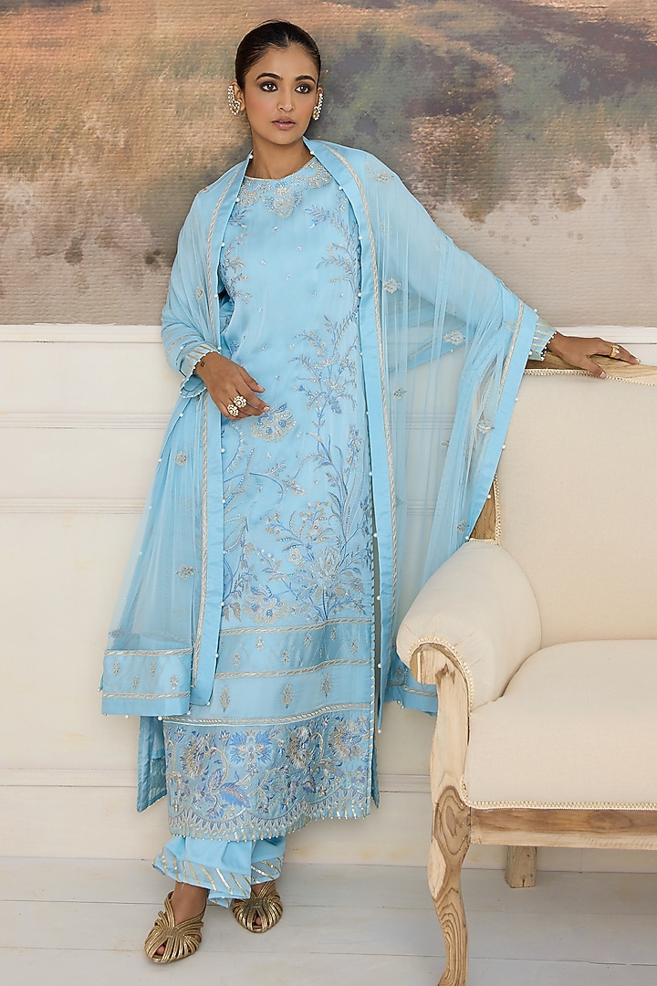 Blue Silk Organza Thread Work Kurta Set by RINESSA at Pernia's Pop Up Shop