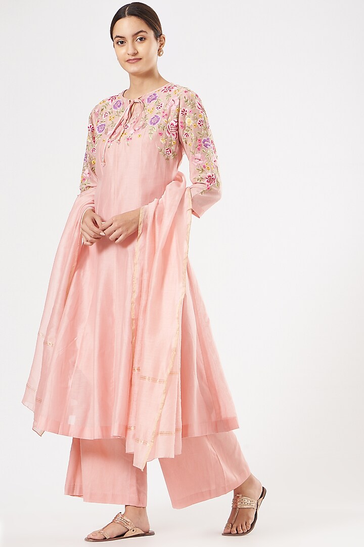 Blush Pink Threadwork-Embroidered Kurta Set by Rajat & shradda