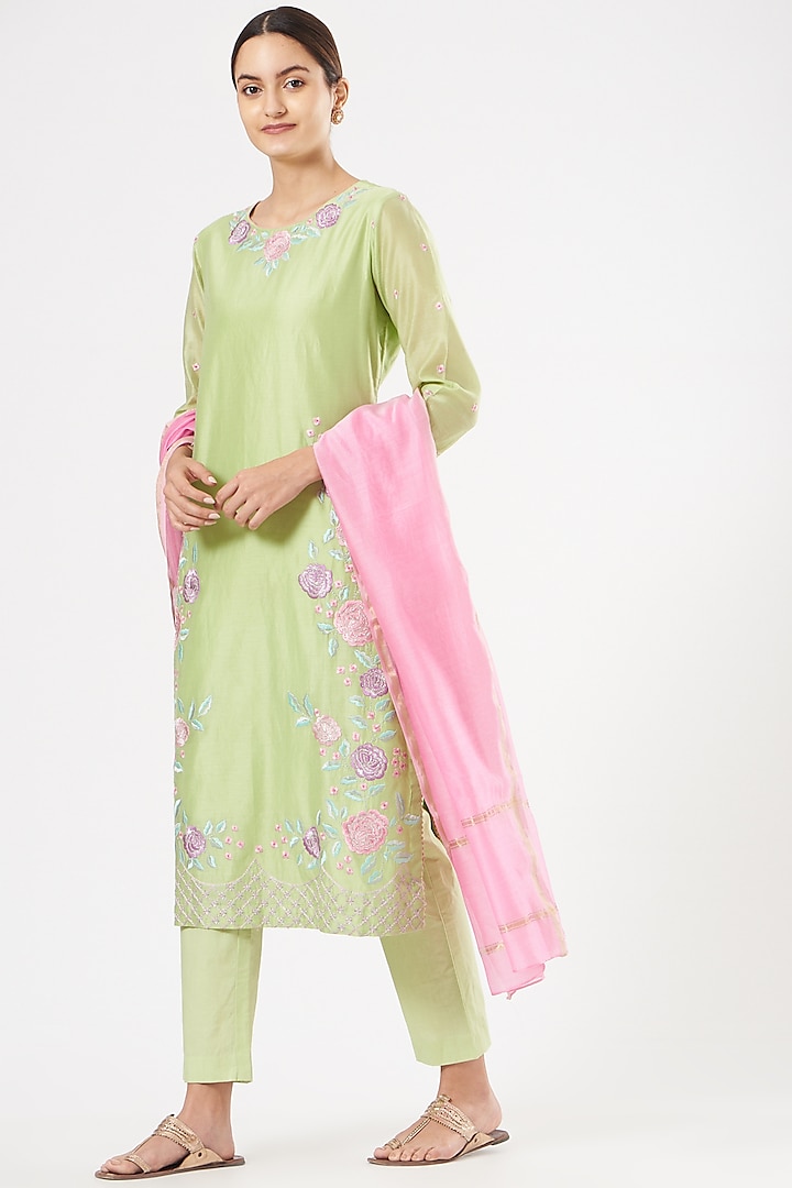 Lime Green Zari-Embroidered Kurta Set by Rajat & shradda at Pernia's Pop Up Shop