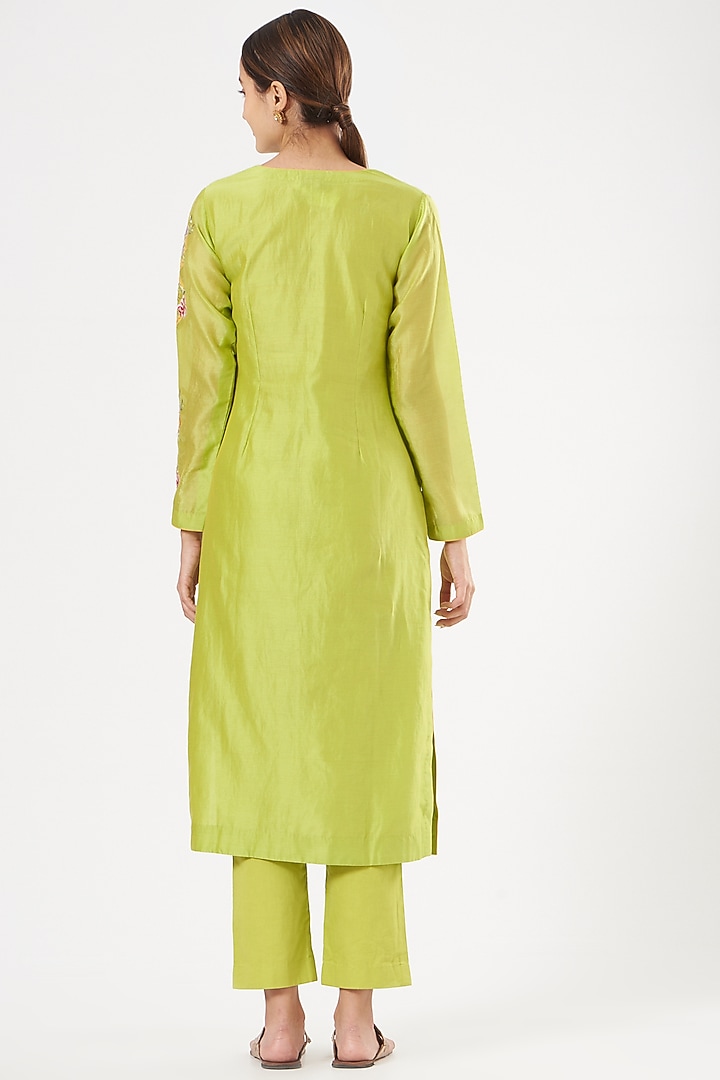Lime Green Thread Work Embroidered Kurta Set by Rajat & shradda at Pernia's Pop Up Shop