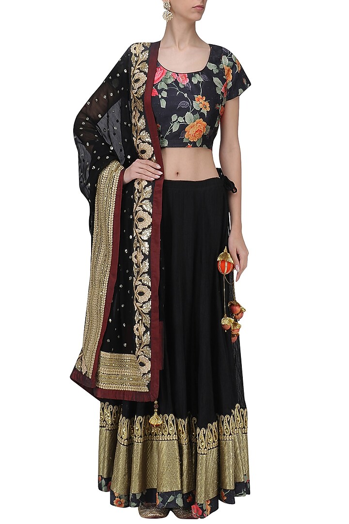 Black embroidered lehenga set available only at Pernia's Pop Up Shop.