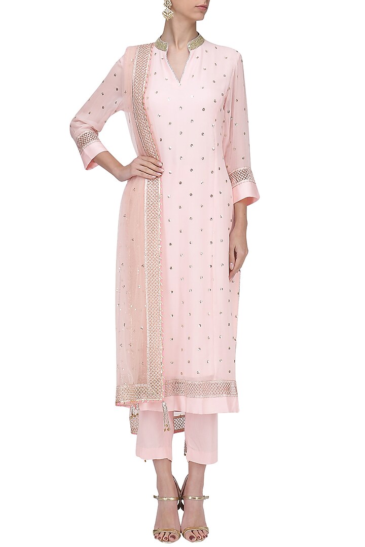 Pale pink sequins embroidered kurta with pants set available only at Pernia's Pop Up Shop.