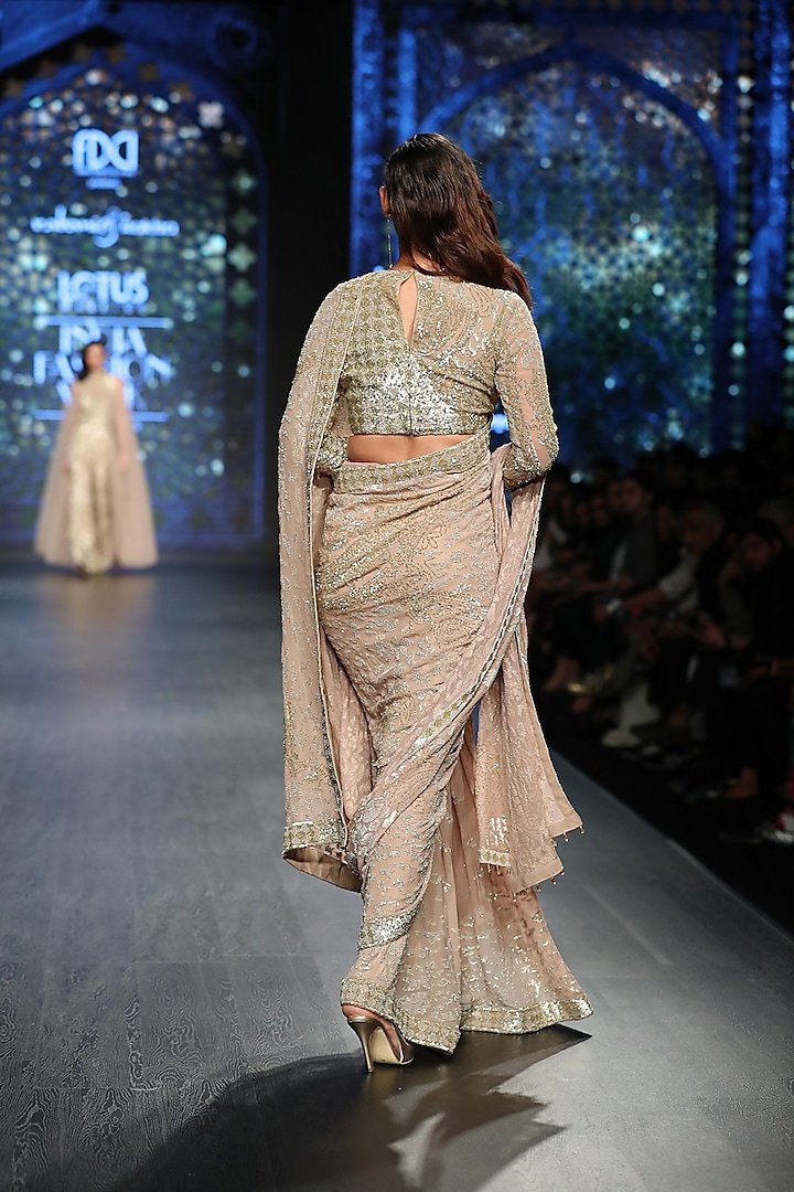 Gold Foil Georgette Jaal Reception Saree Set by Rabani & Rakha at Pernia's Pop Up Shop