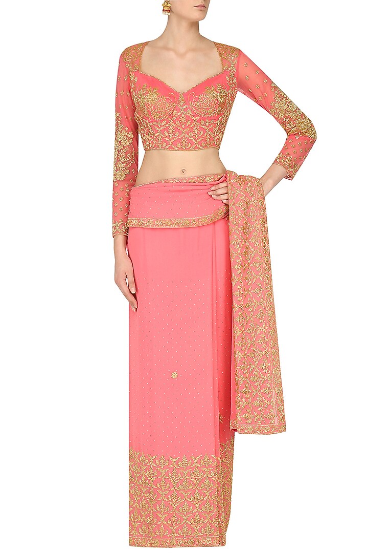 Rose pink floral embroidered saree set available only at Pernia's Pop Up Shop.