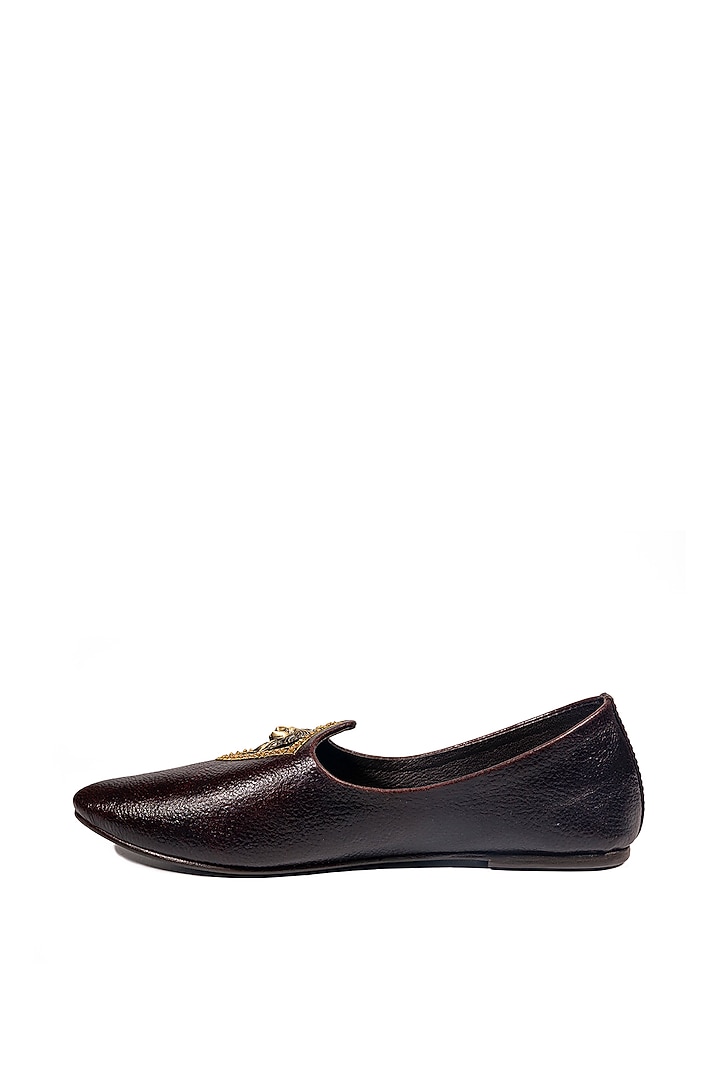 Bombay Brown Leather Embellished Mojris by ROHAN ARORA at Pernia's Pop Up Shop
